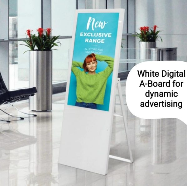 Digital A-Board with 43" full HD screen and audio, video and split-screen features - Image 10