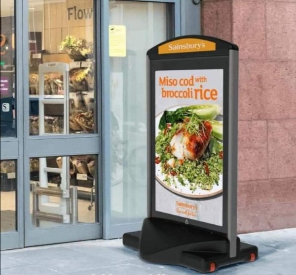 Waterproof outdoor Vinyl Printing - Image 4
