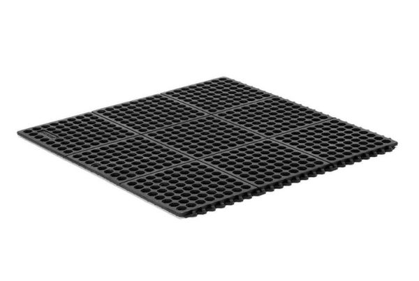 Extremely durable modular mat with drainage - Image 3
