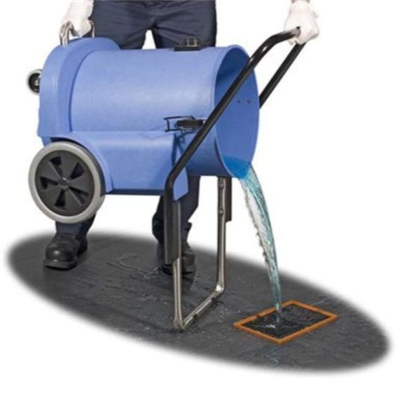 NUMATIC Wet and Dry Vacuum Cleaner, Single Motor available in 110v or 220v - Image 2