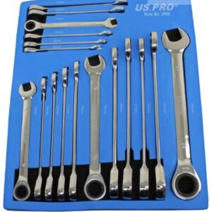 A set of gear ratchet combination wrenches in metric sizes from 8mm through to 24mm.