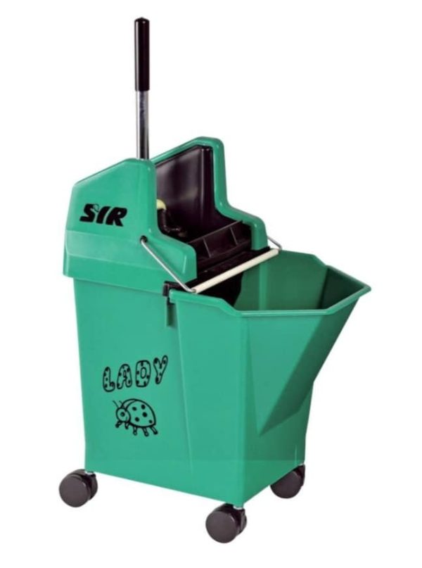 Enjoy sparkling-clean floors with SYR bucket with wringer - Image 4