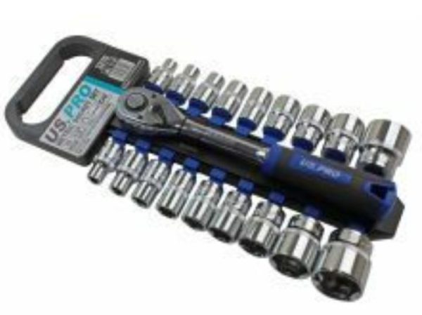 19 Piece 1/2" Drive Socket Set