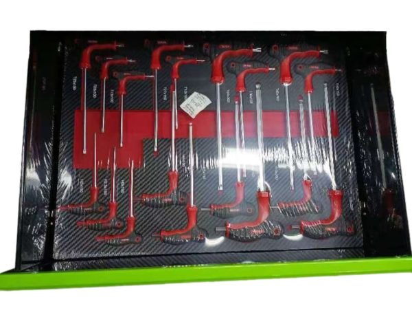 Pacini 12 Drawer Tool Chest On Strong Castor Wheels & Complete With Full Set Of Tools - Image 4
