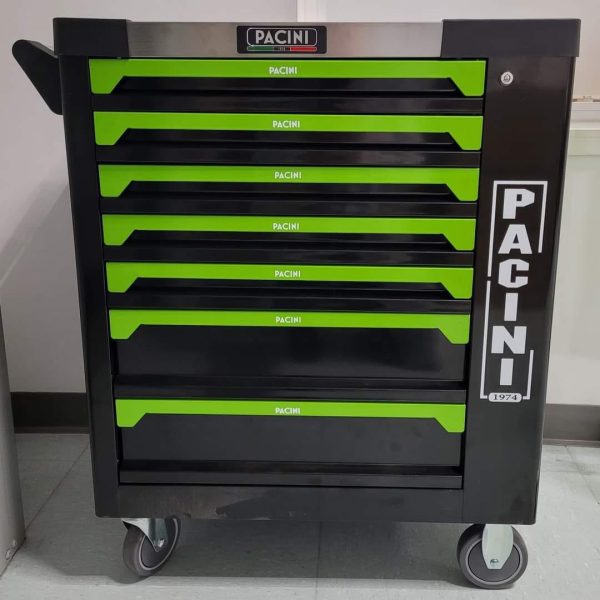 Pacini 7 Drawer Tool Chest On Strong Castor Wheels & Complete With Full Set Of Tools.