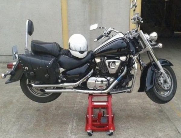 Motorcycle Lift/Jack for Servicing & Cleaning