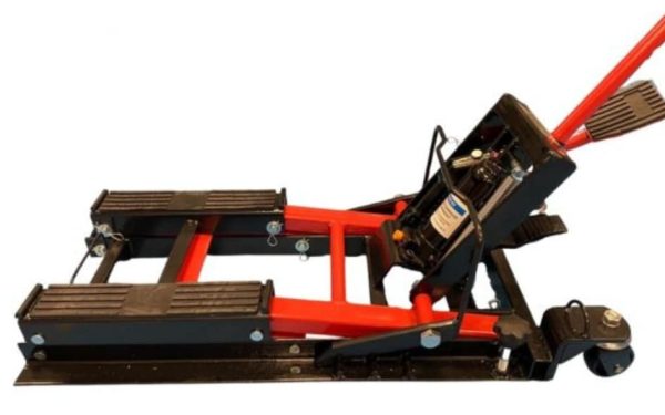 Motorcycle Lift/Jack for Servicing & Cleaning - Image 8