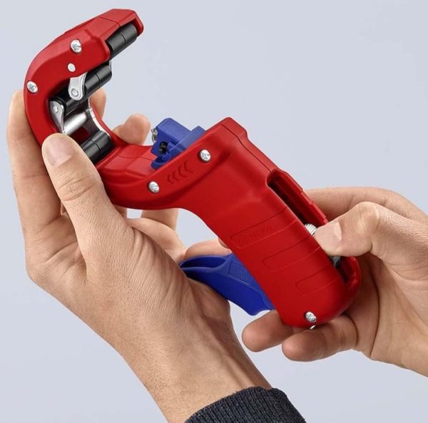 Knipex DP50 plastic pipe cutter KPX902301BK - Image 7