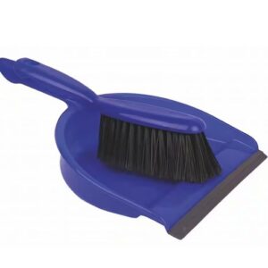 Robert Scott Durable plastic dustpan with matching brush