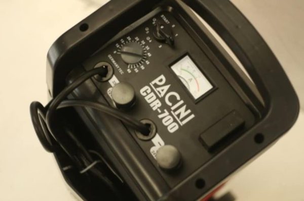 Pacini 700 AMP Battery Booster / Charger - CDR-700 - Image 3