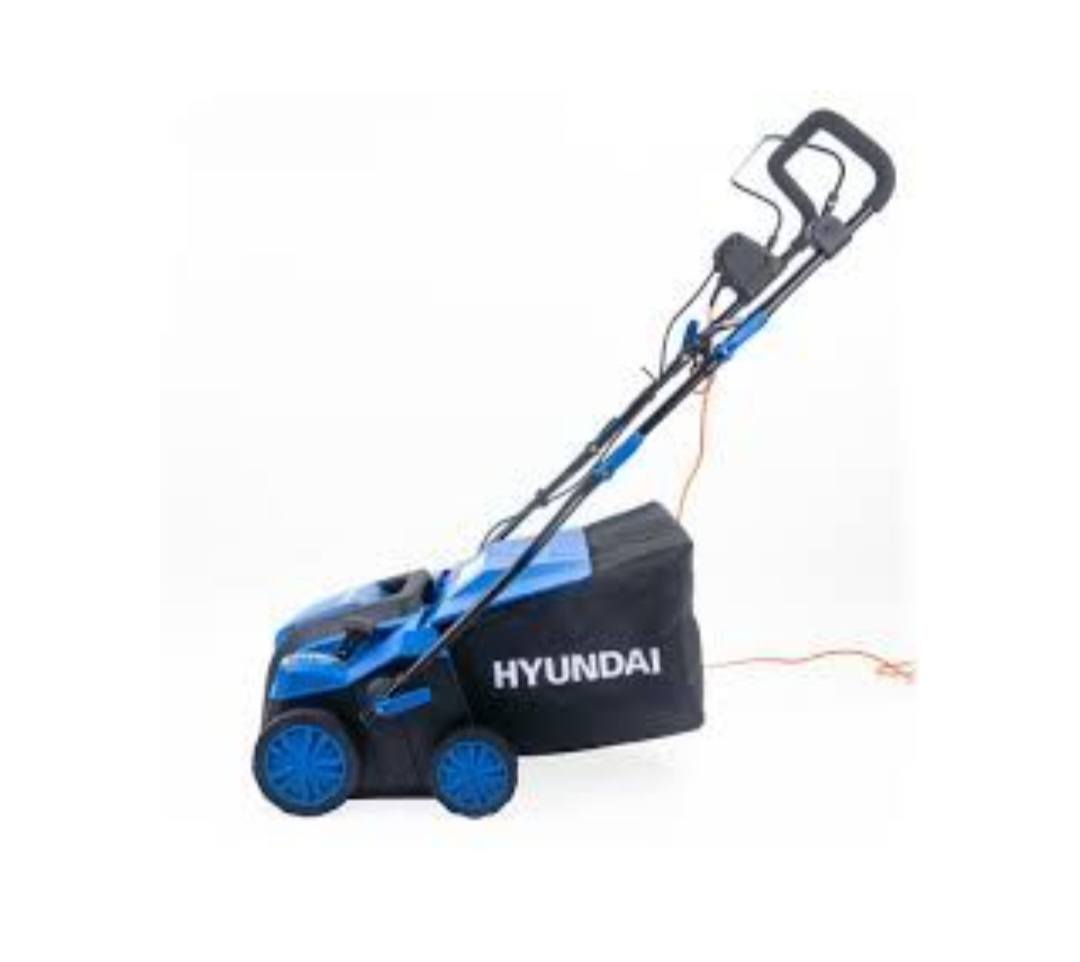 Hyundai 2000W 16” / 40cm Artificial Grass Sweeper, Multi-Use Brush & 55 Litre Collection Bag. - Image 6