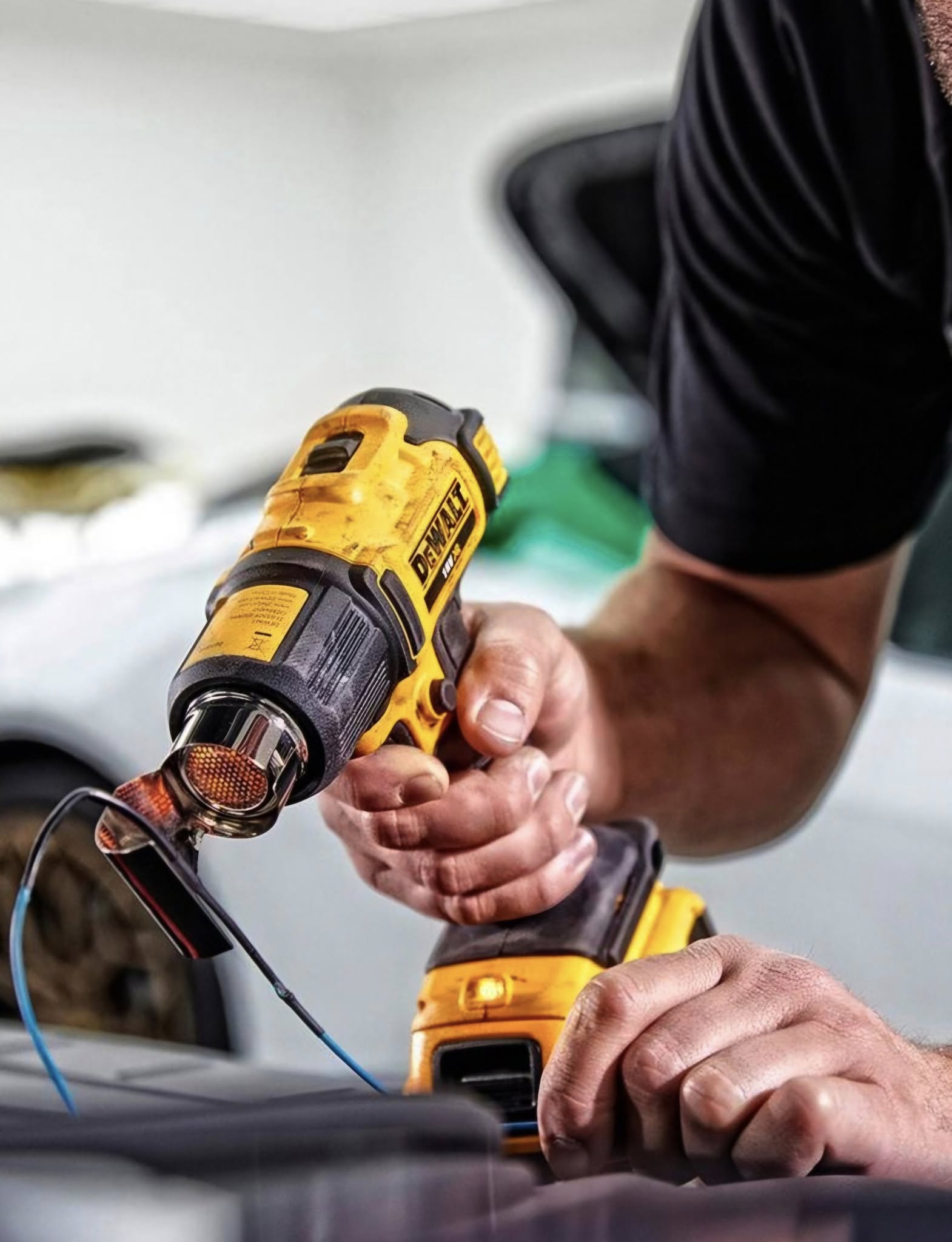 DeWALT 18v Cordless Heat Gun. - Image 3